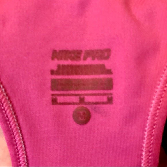 Nike Pro Swoosh Medium Support Sports Bra. - Picture 4 of 8